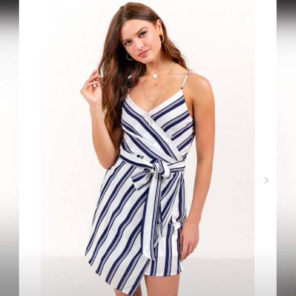 E&M Dress - Picture 5 of 10